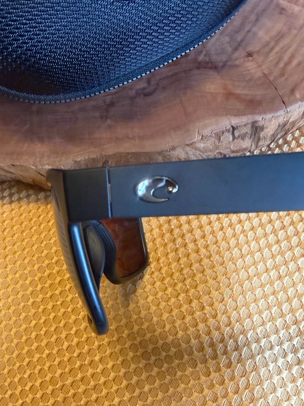 Costa Paunch  Matte Black Sunglasses with Blue Mirrored Lenses. With Hard Case - Picture 3 of 6